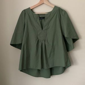 Green linen top